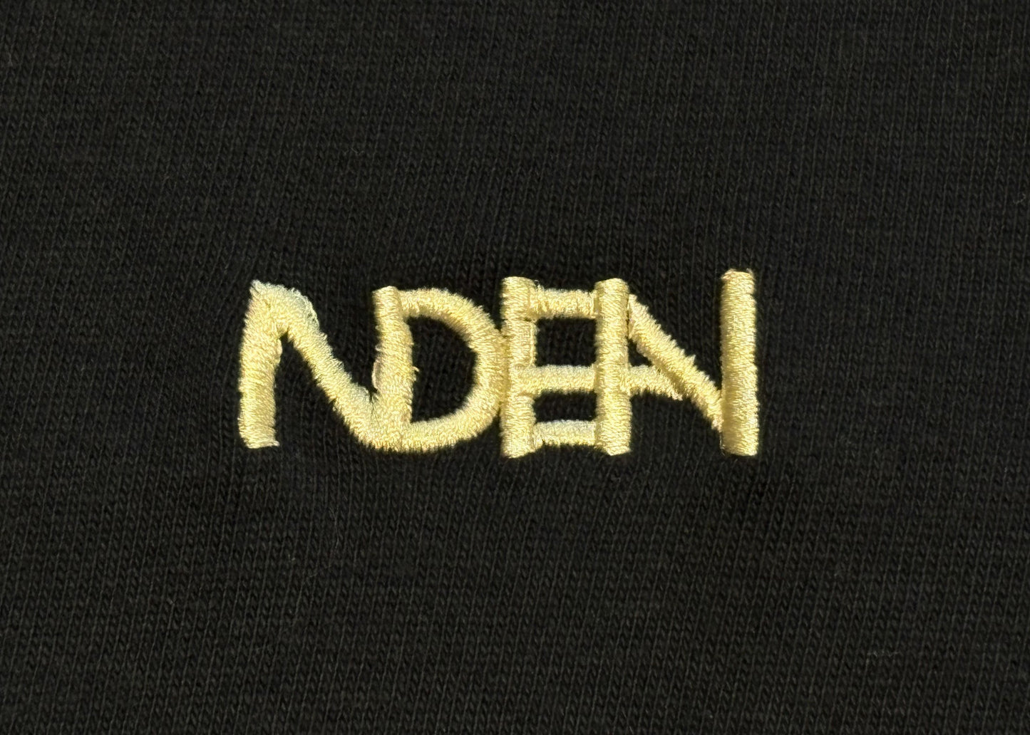 ゴールデンTシャツ
