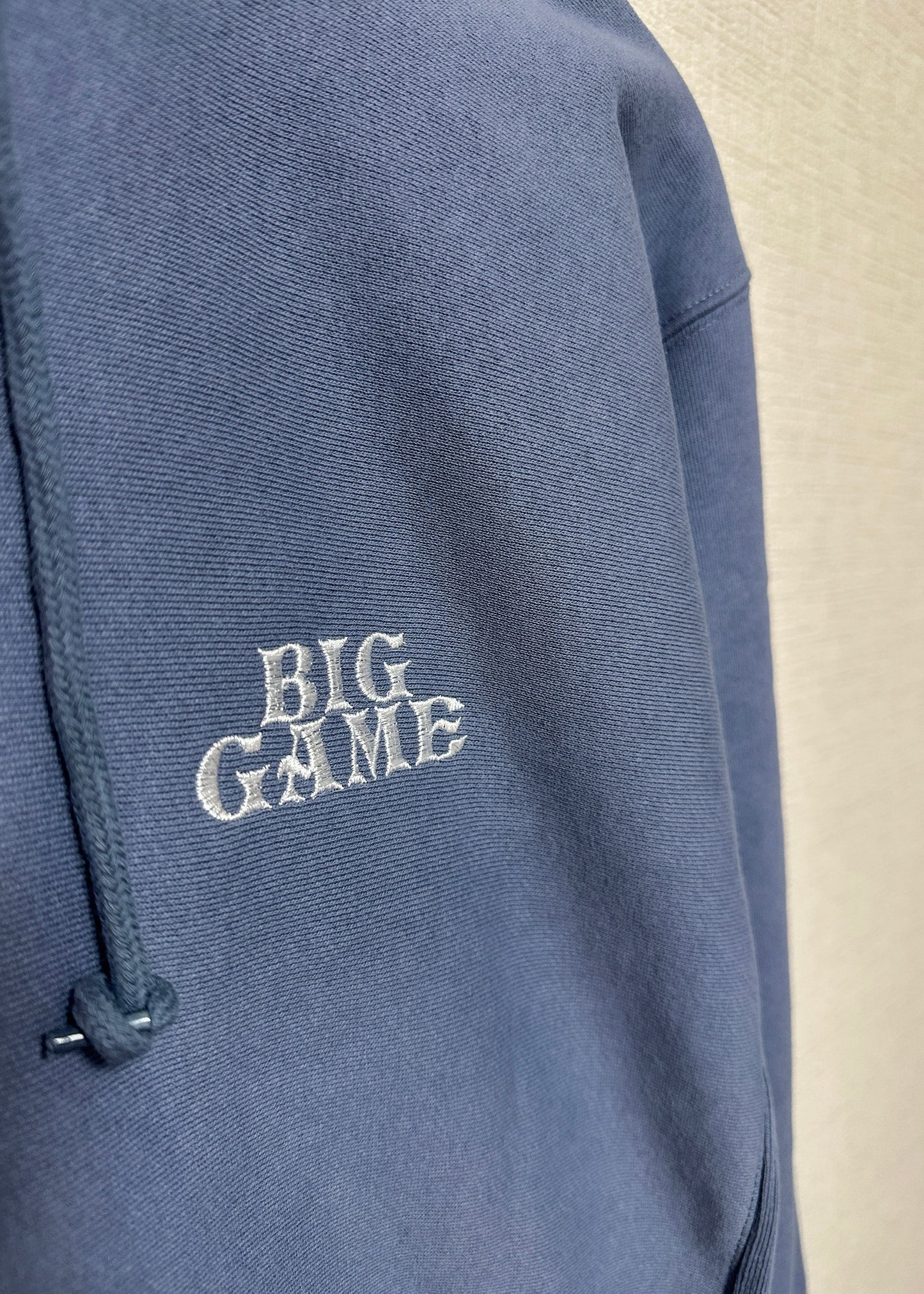 ビッグゲームパーカー　BLUE