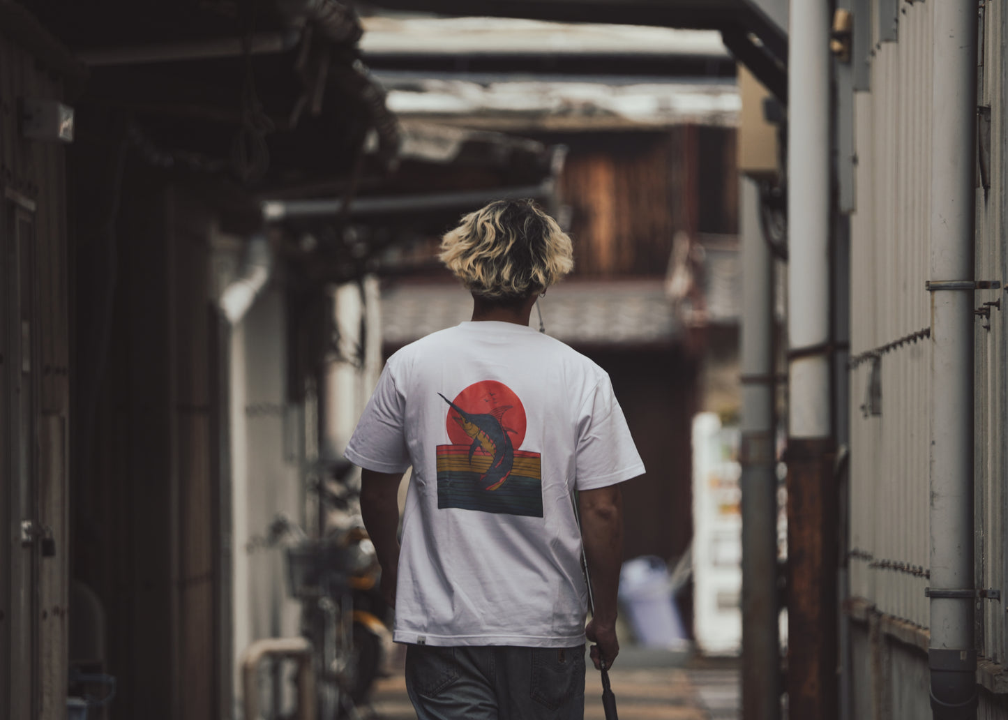 カジキと太陽Tシャツ